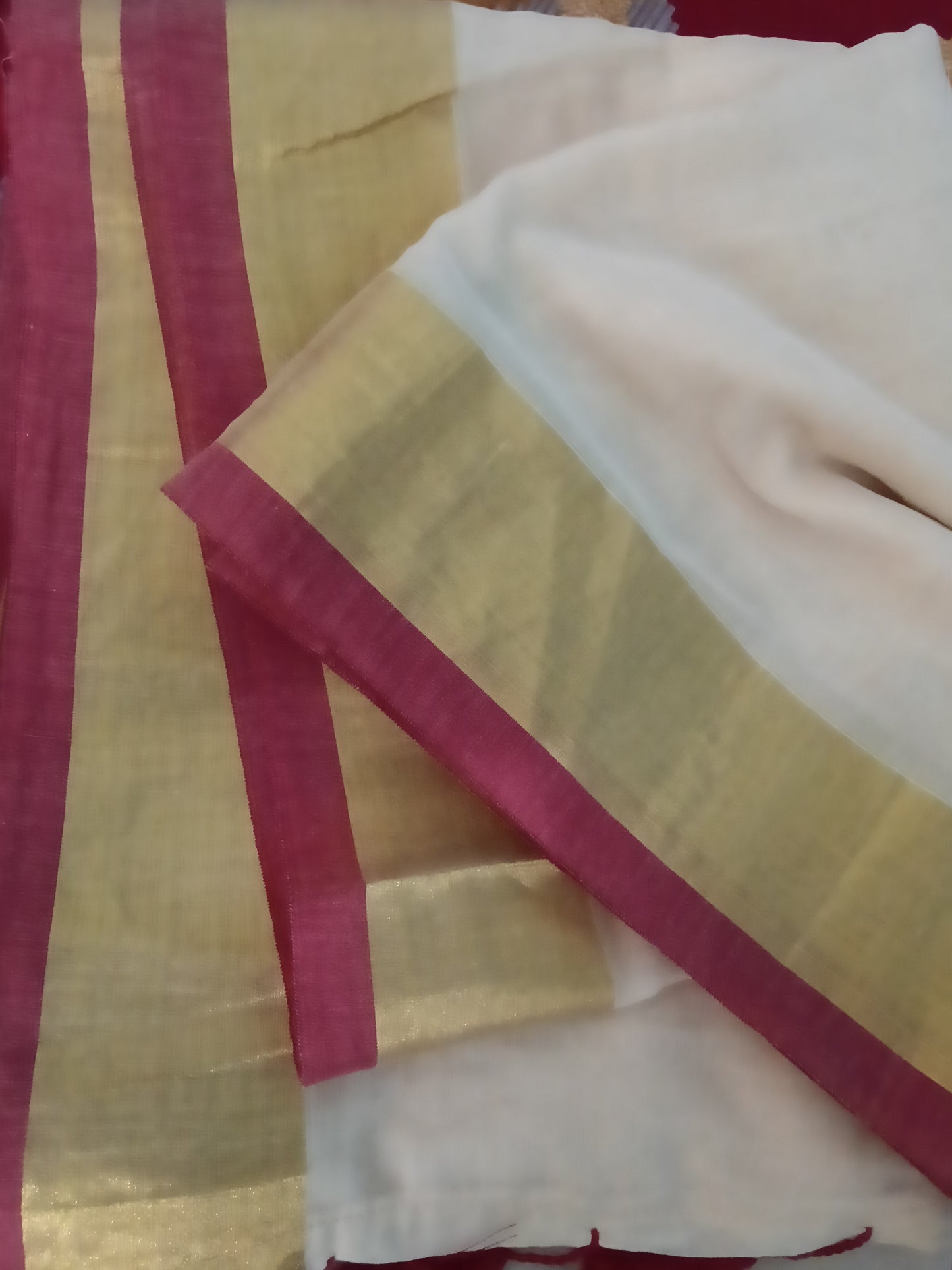 Brunelle Premium Mul Cotton Saree with Gold Zari Checks Border | Handloom Inspired |beige with gold/red border )